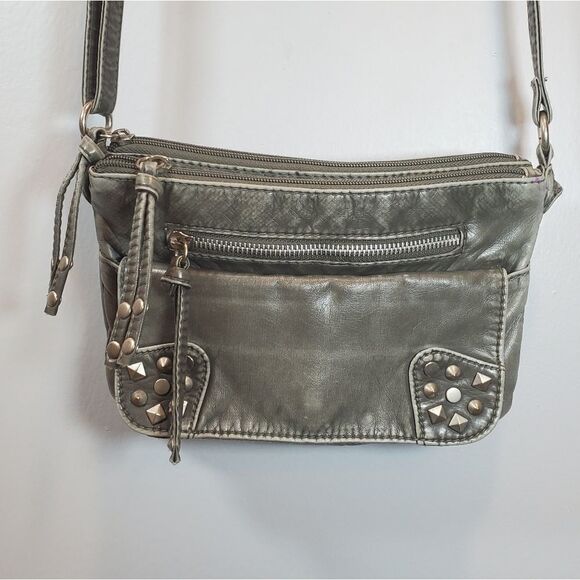 Small Light Gray Vegan Leather Purse Zippered Multiple Pocket Adjustable Strap - Picture 1 of 11